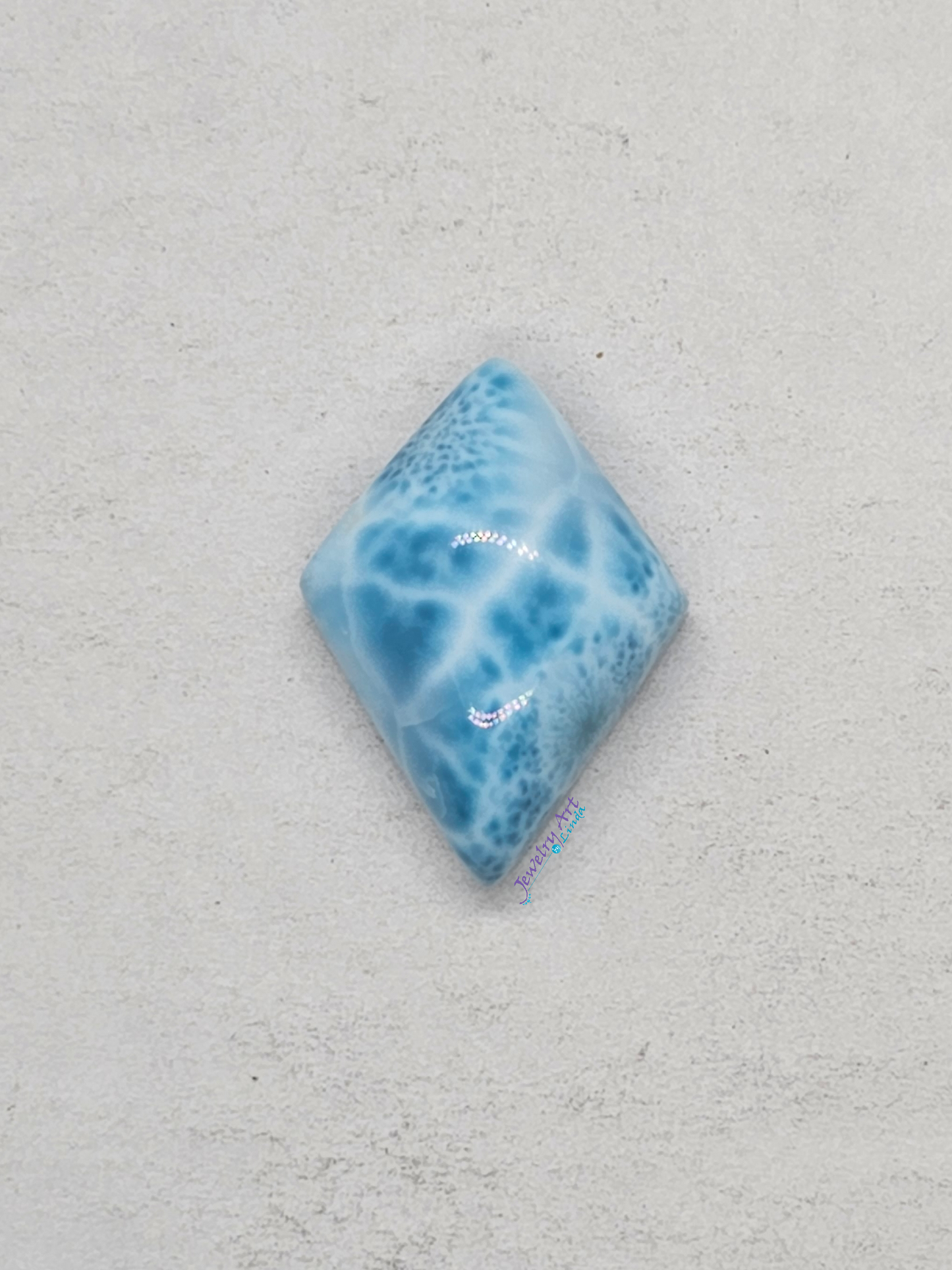 Larimar AAA+ LR-x-x-00311