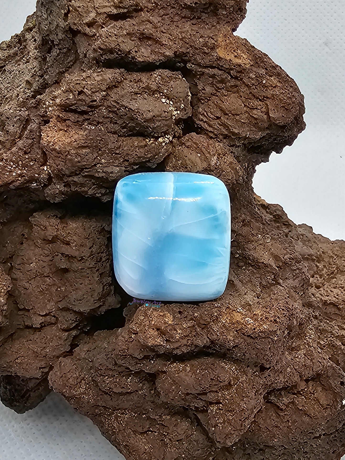 Larimar AAA LR-x-x-00189