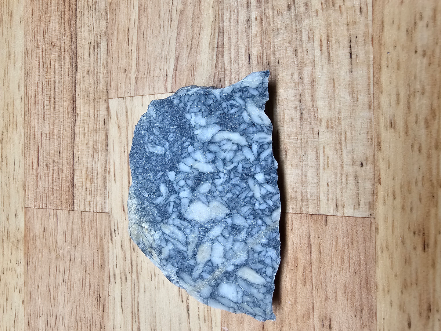 Pinolith FS-x-00054B