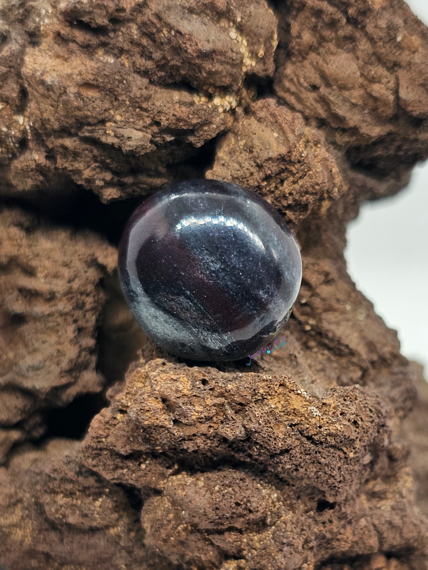 Banded Dark Red Jasper CO-x-00136A-09
