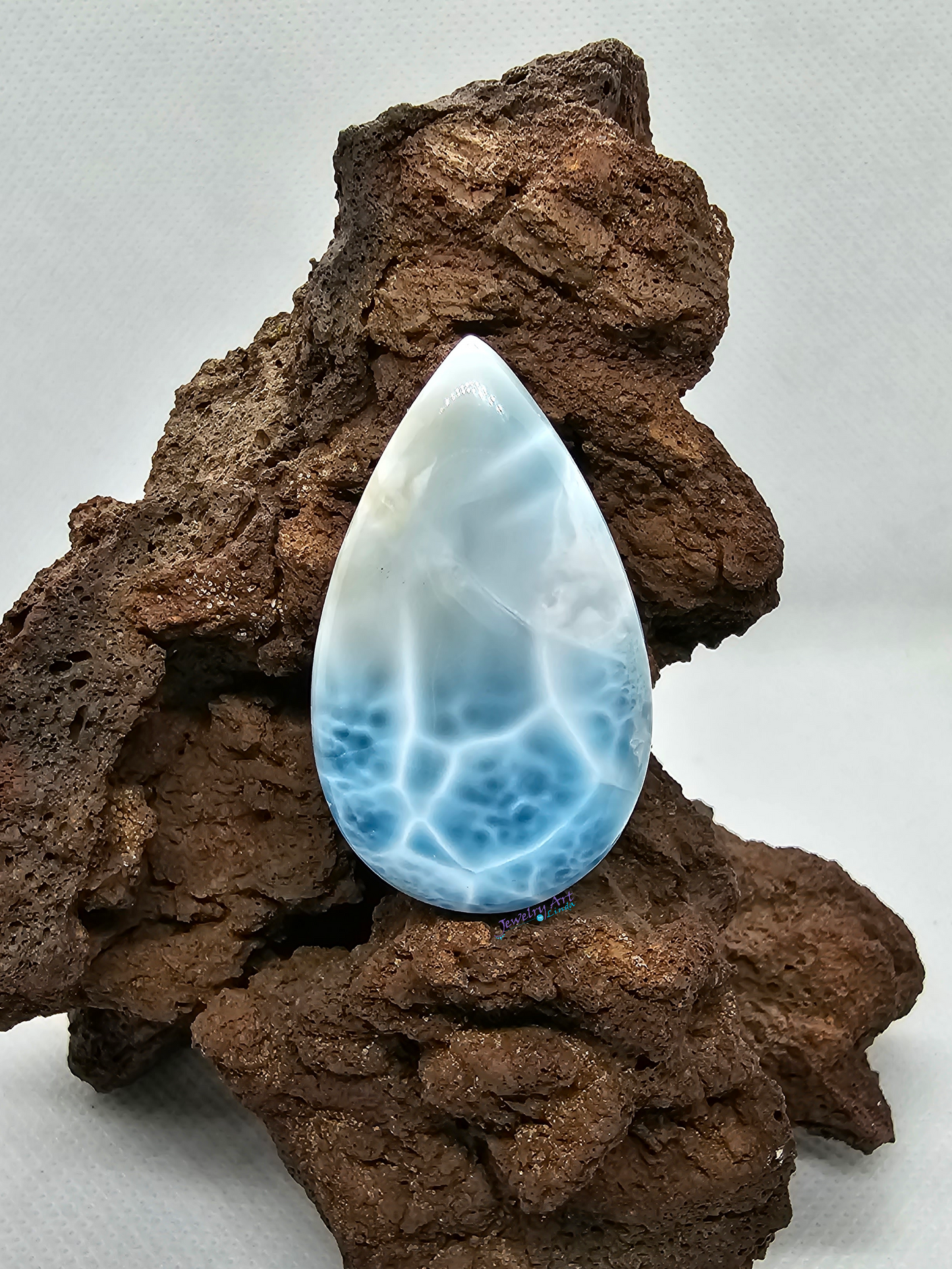 Larimar AAA+ LR-x-x-00250