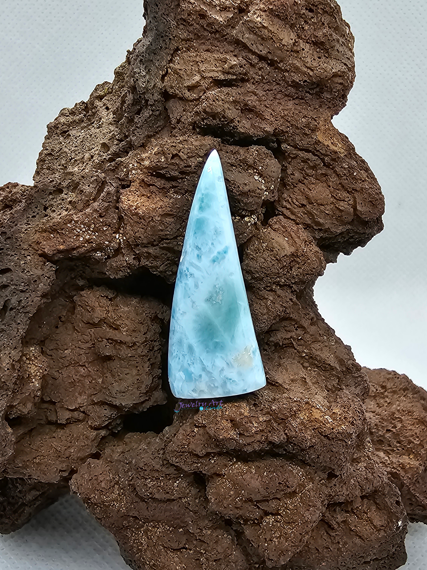 Larimar AAA+ LR-x-x-00323
