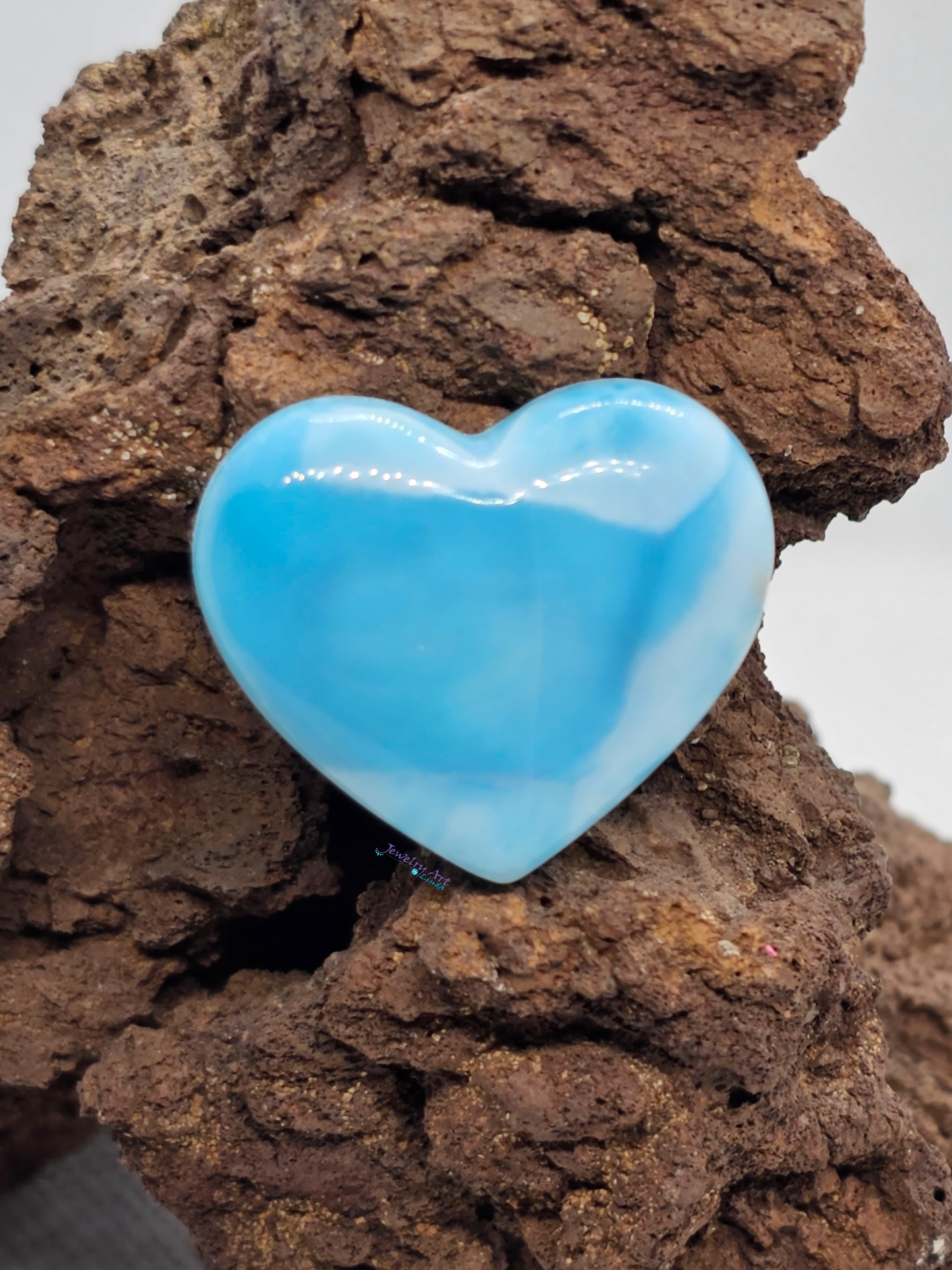 Larimar AAA+ LR-x-x-00154