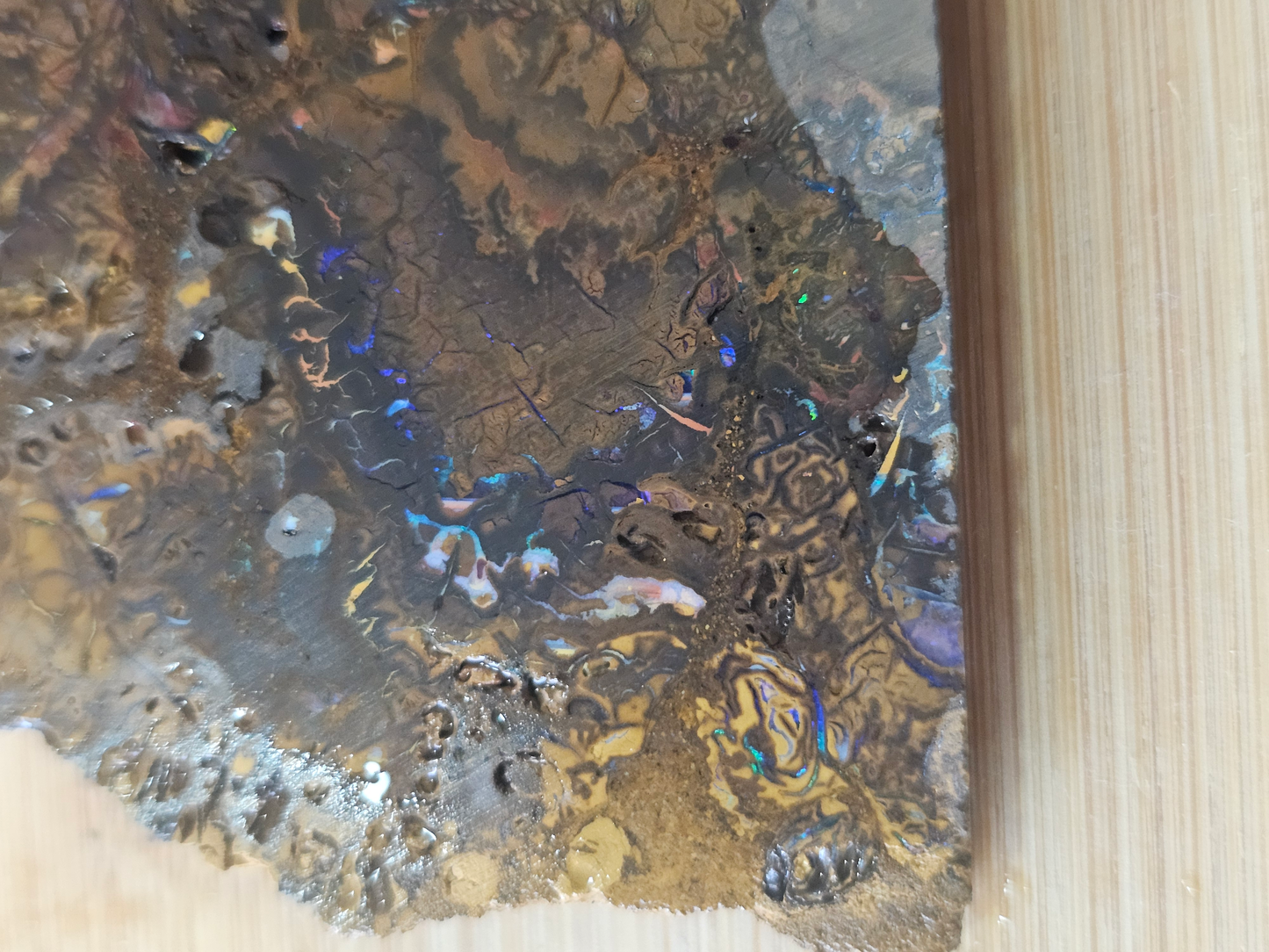 Koroit Opal OT-x-00235
