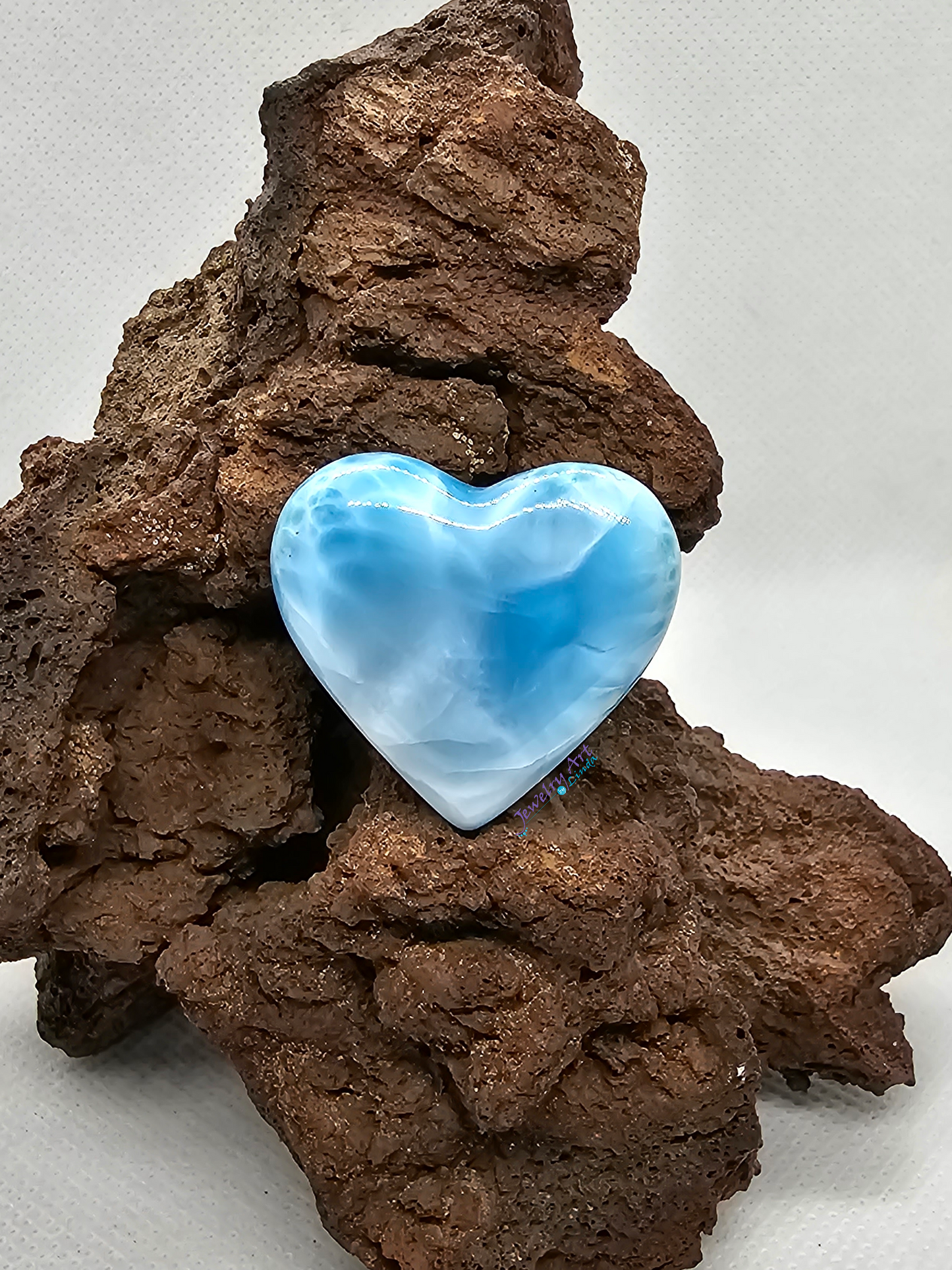 Larimar AAA+ LR-x-x-00281