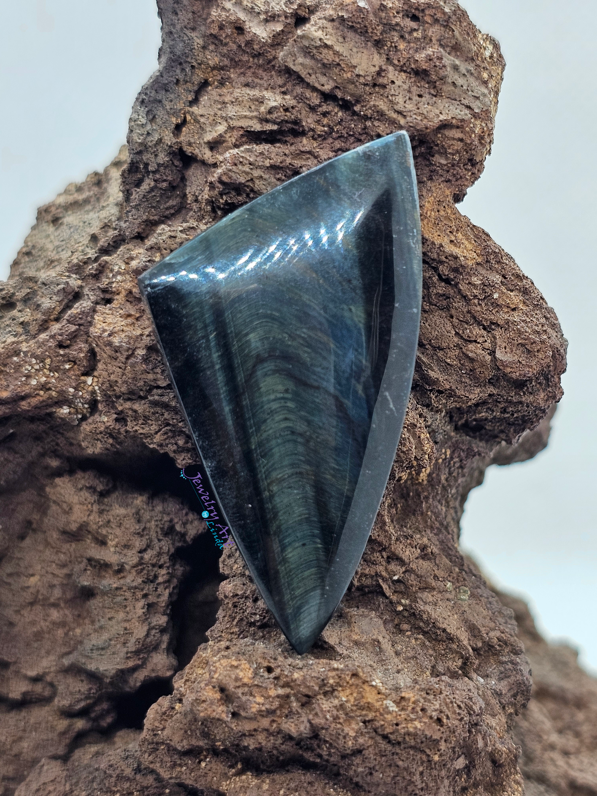 Blue Tigers Eye OT-x-x-00161