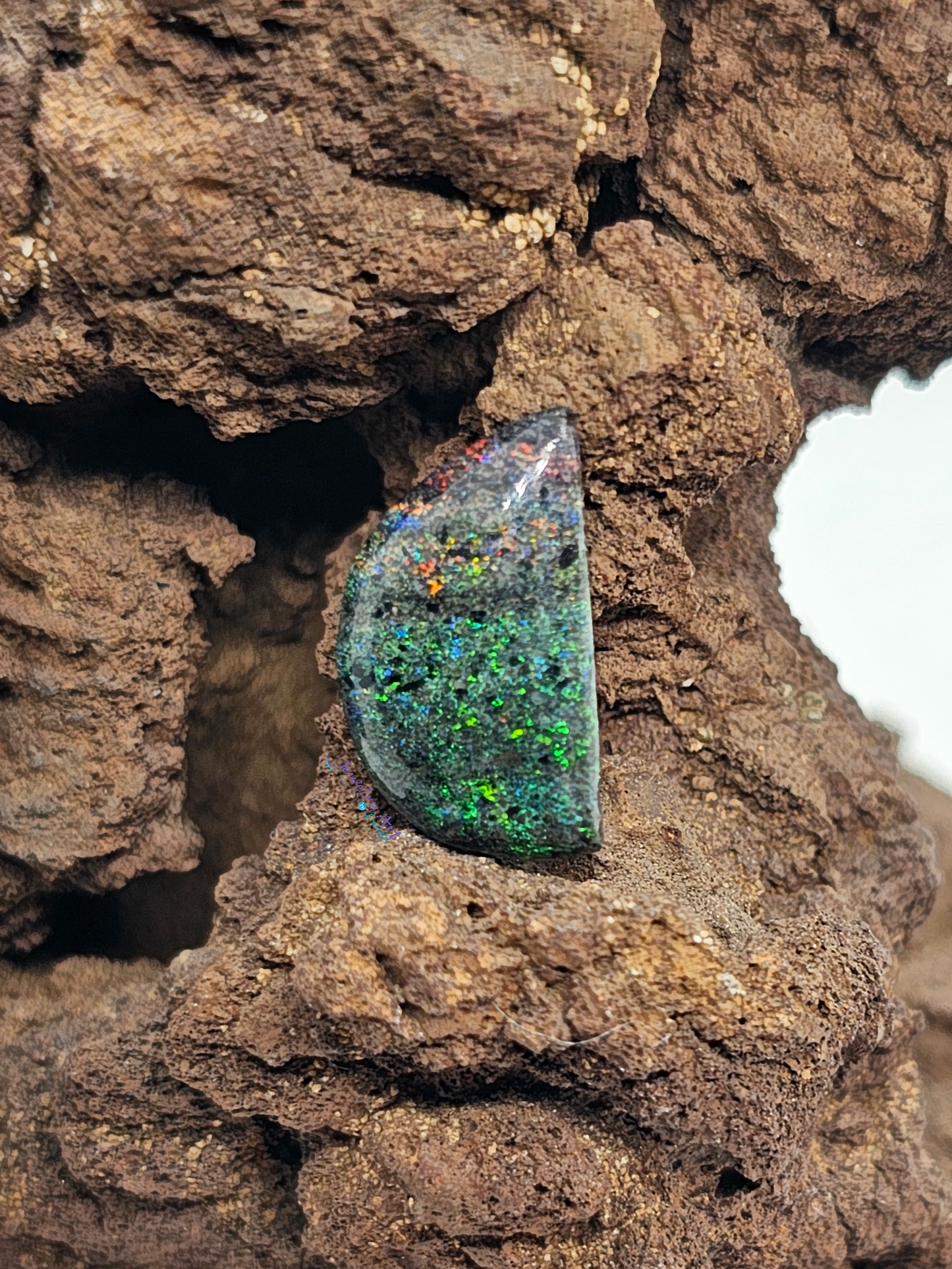 Andamoka Opal OT-x-x-00138