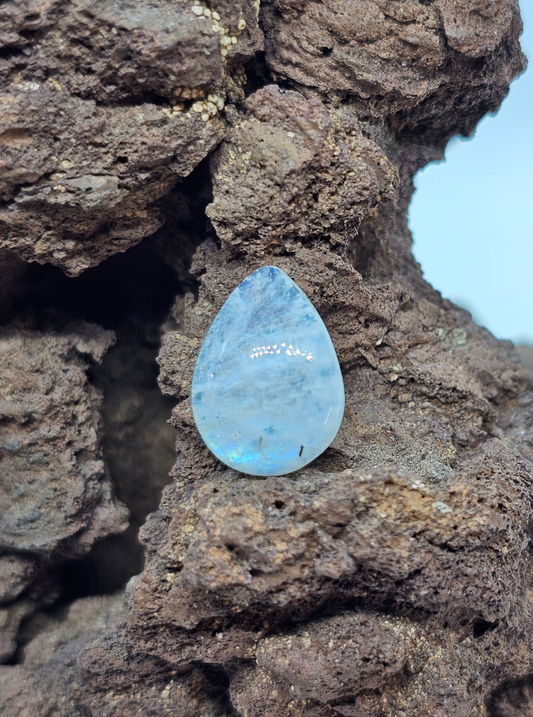 Moon Stone OT-x-x-00148