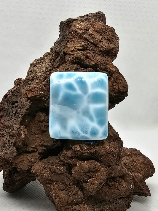 Larimar AAA+ LR-x-x-00257