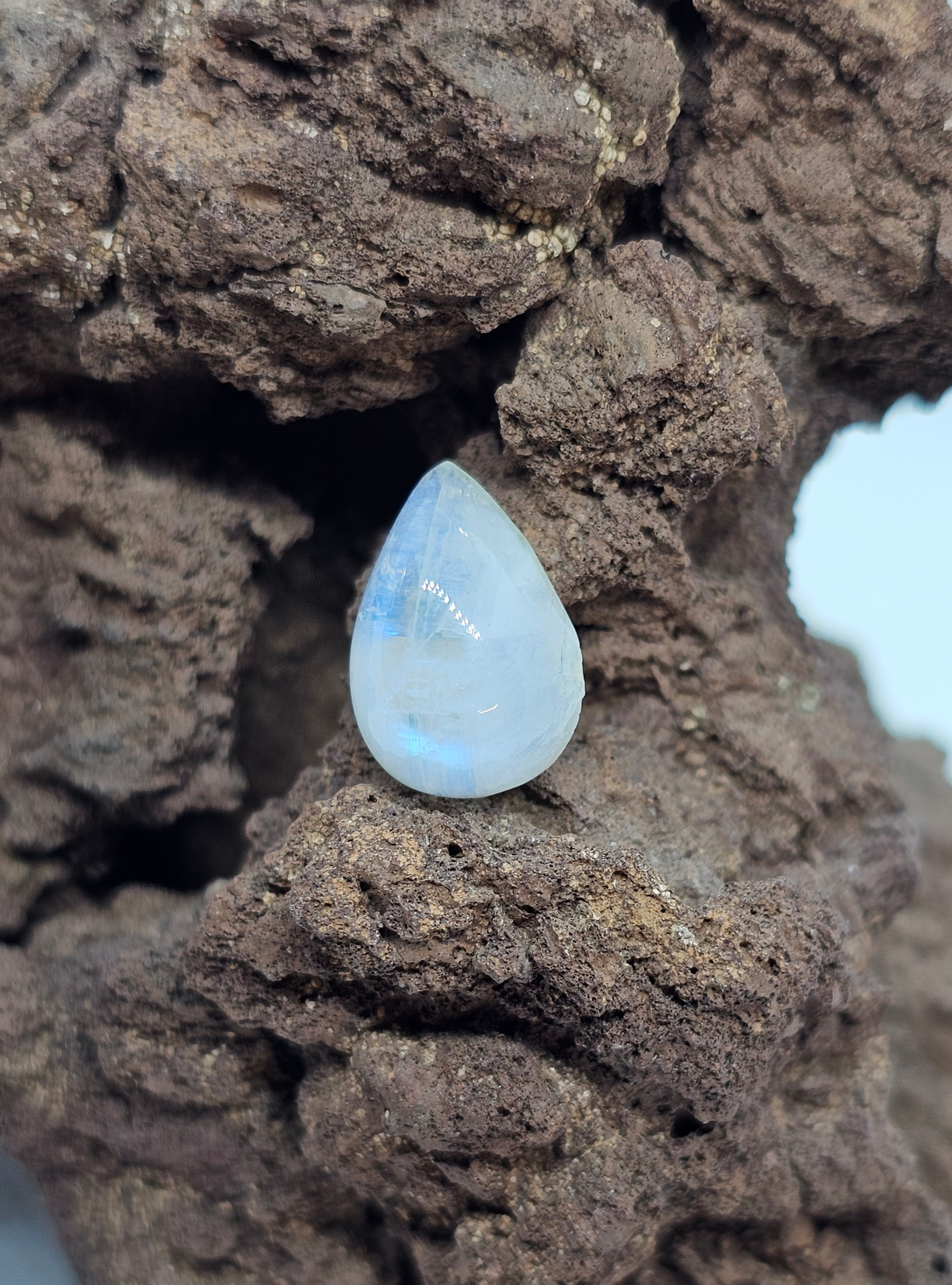 Moon Stone OT-x-x-00151
