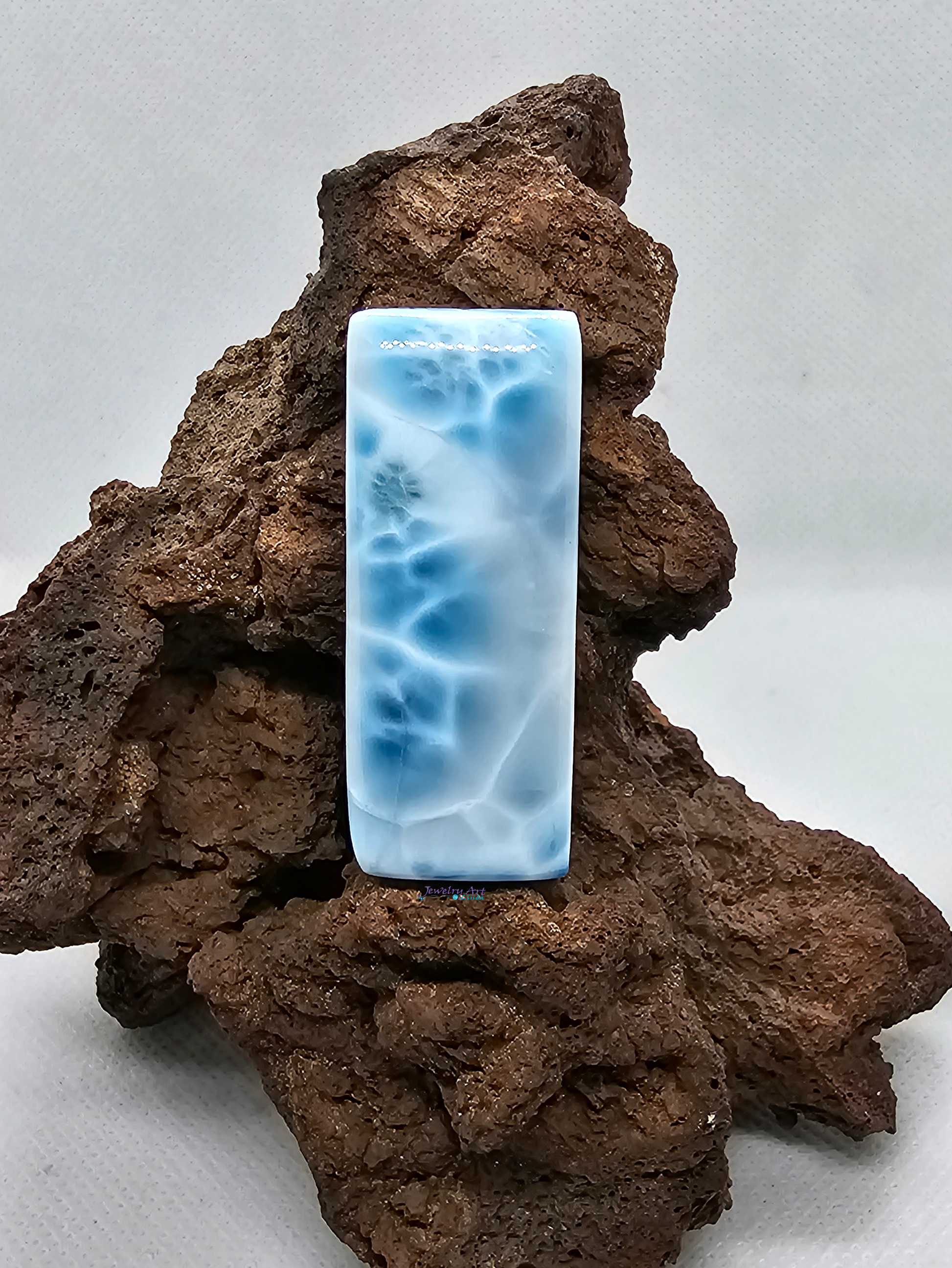 Larimar AAA+ LR-x-x-00246