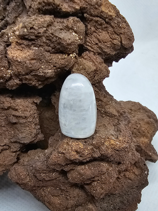 Moon Stone OT-x-x-00145