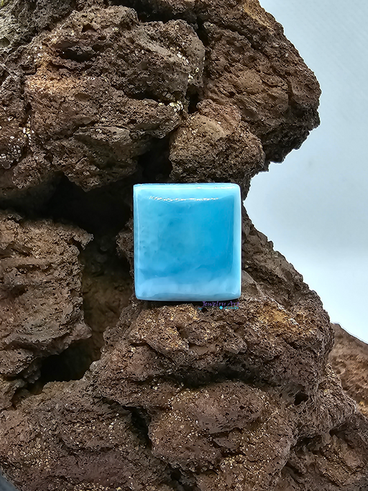Larimar AAA LR-x-x-00219