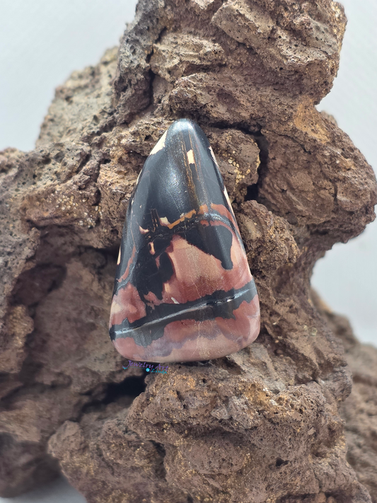 Indian Paint Stone Jasper JA-x-x-00169
