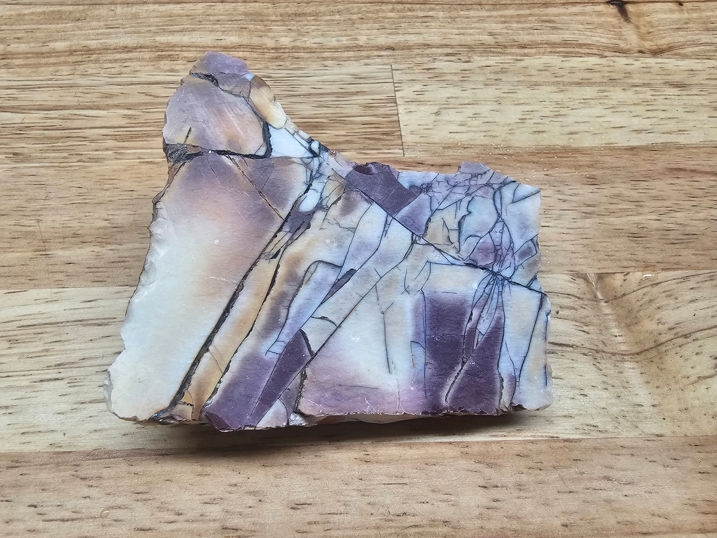 Apple Valley Agate Jasper JA-x-00163