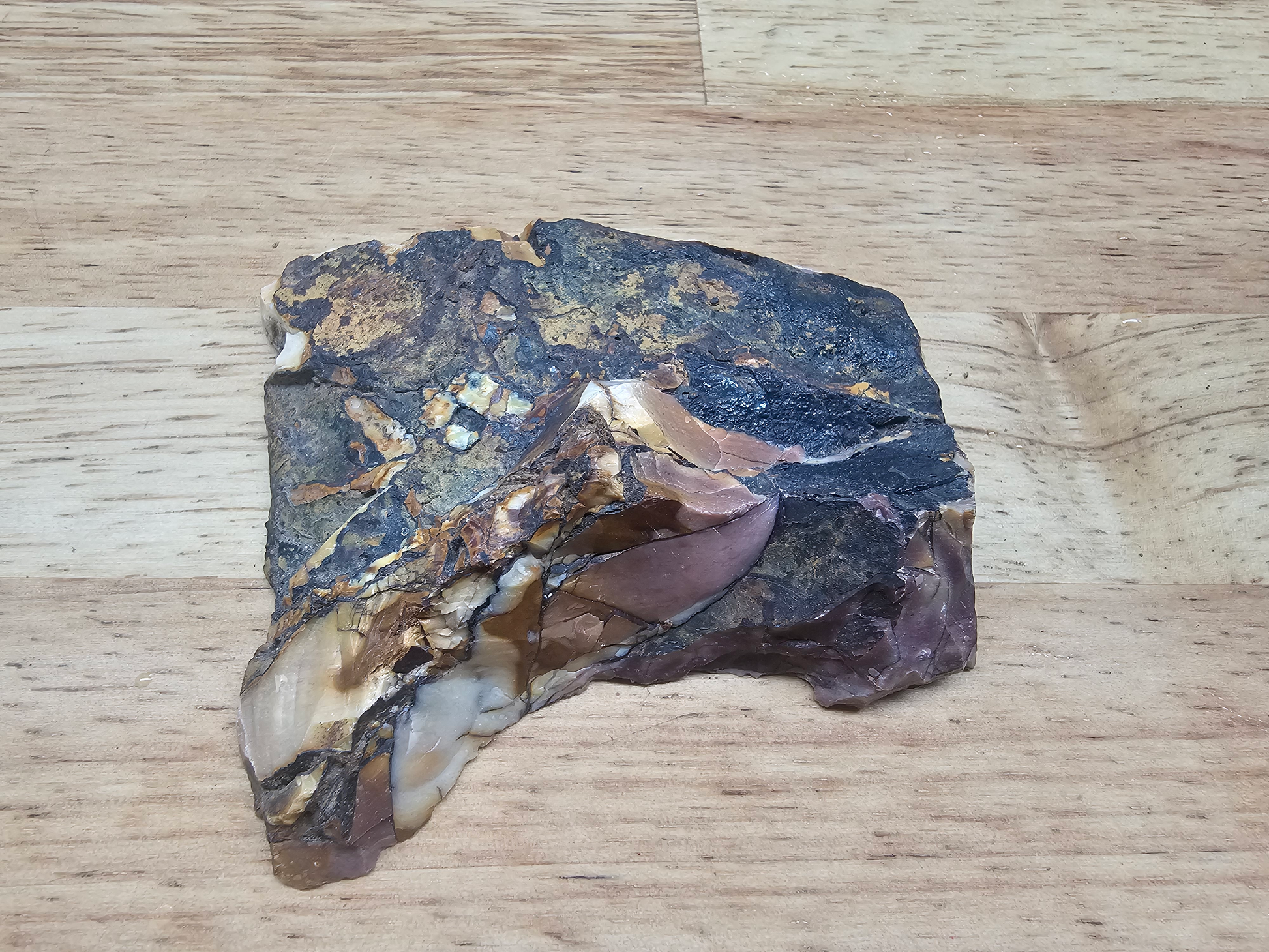 Apple Valley Agate Jasper JA-x-00163