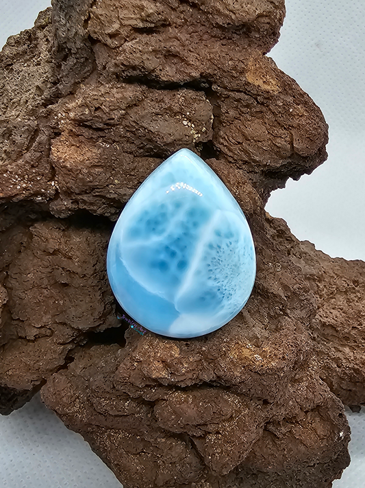 Larimar AAA+ LR-x-x-00184