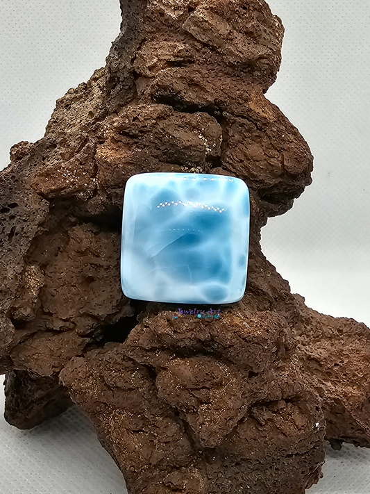 Larimar AAA+ LR-x-x-00316