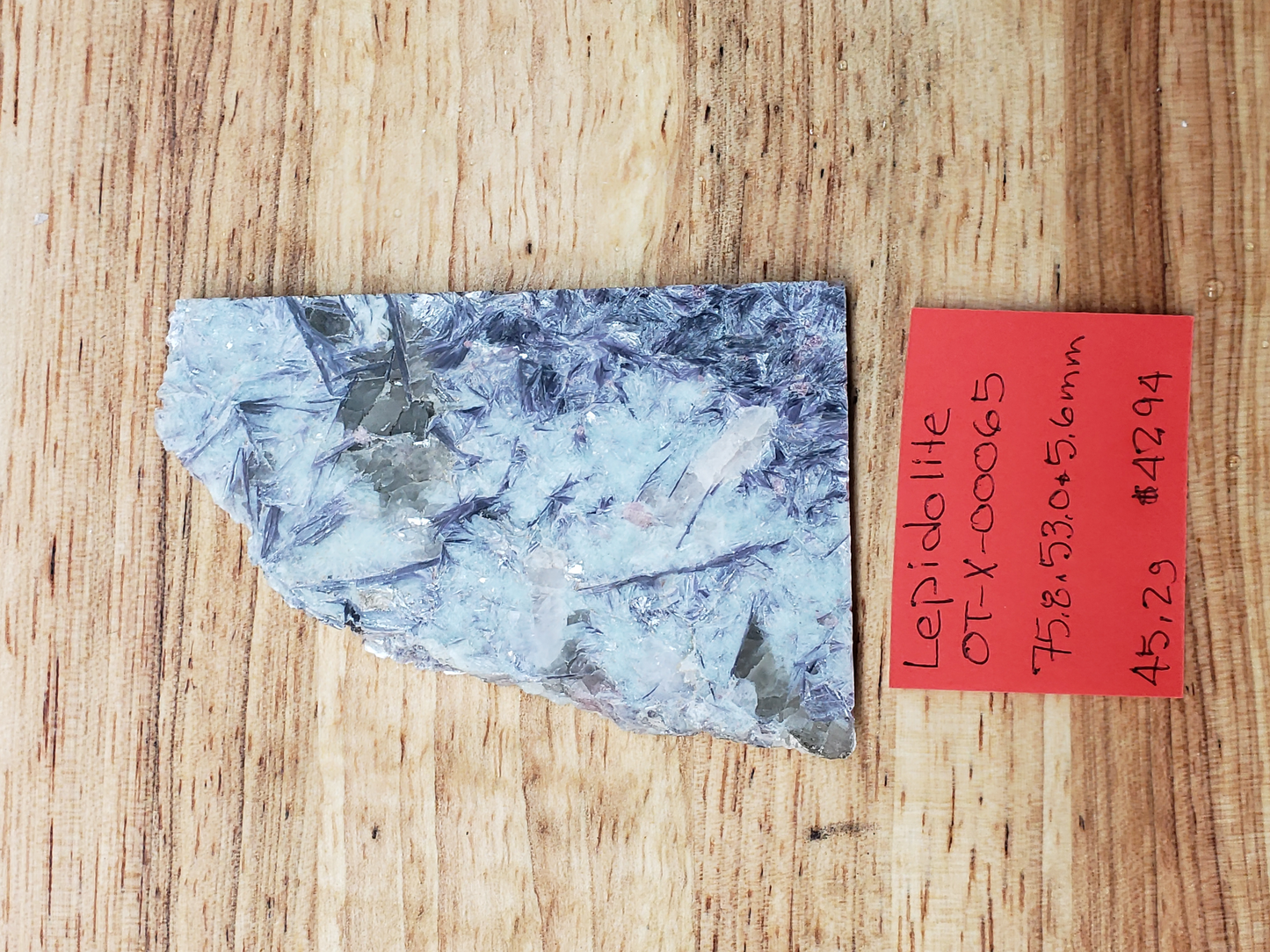 Lepidolite OT-x-00065