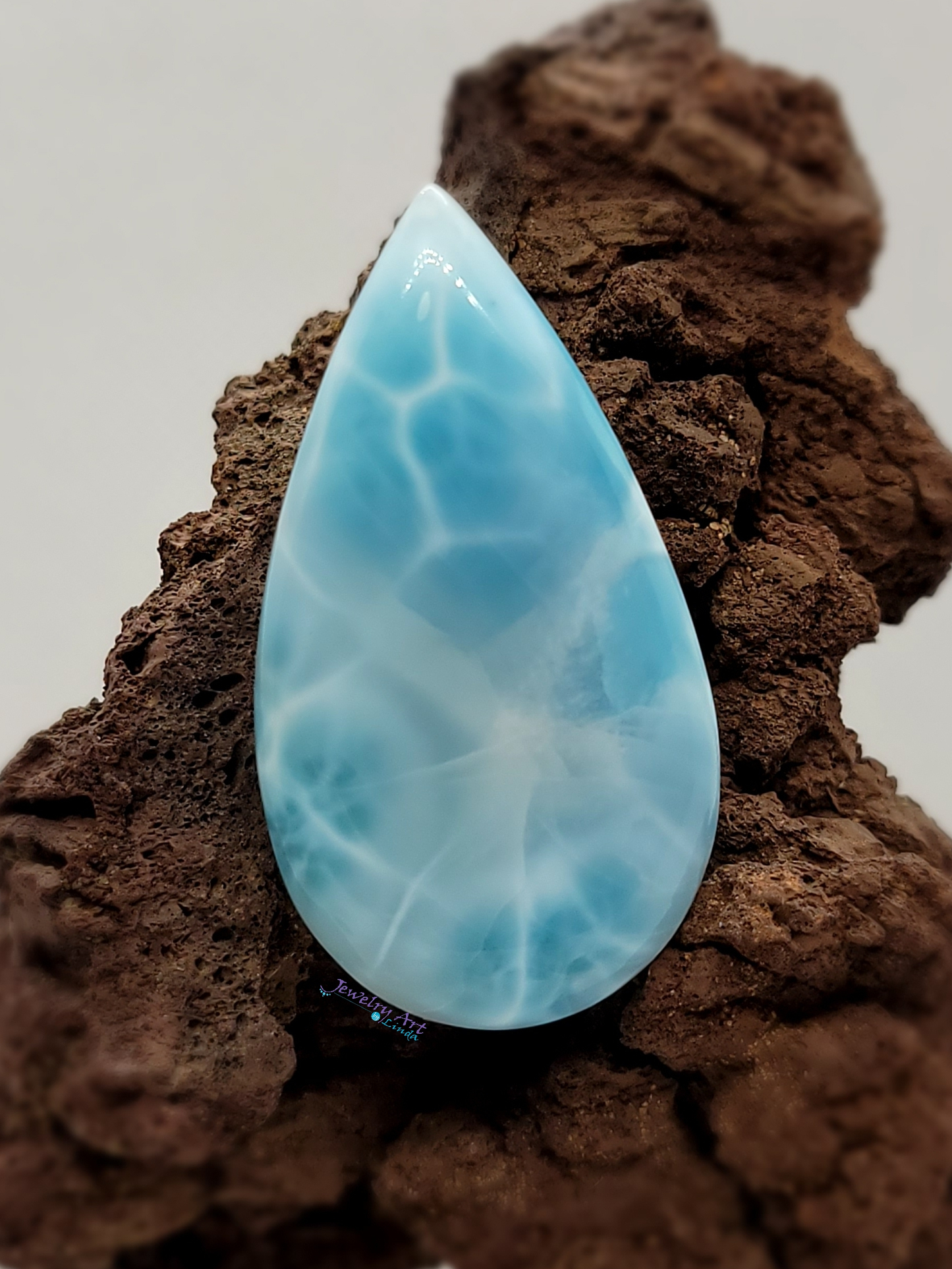 Larimar AAA+ LR-x-x-00138