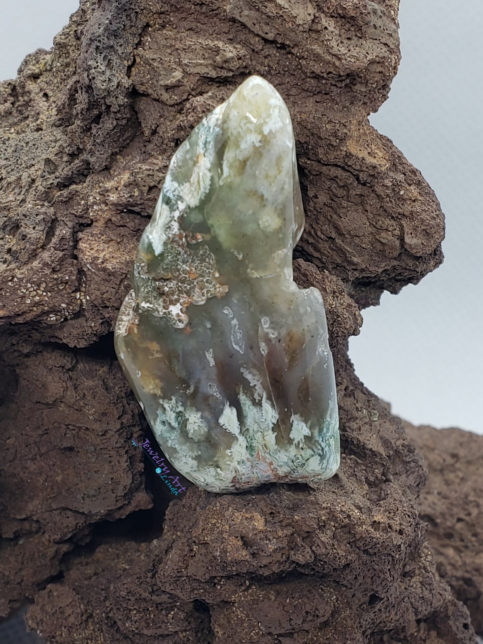 Graveyard Agate AG-x-x-00054