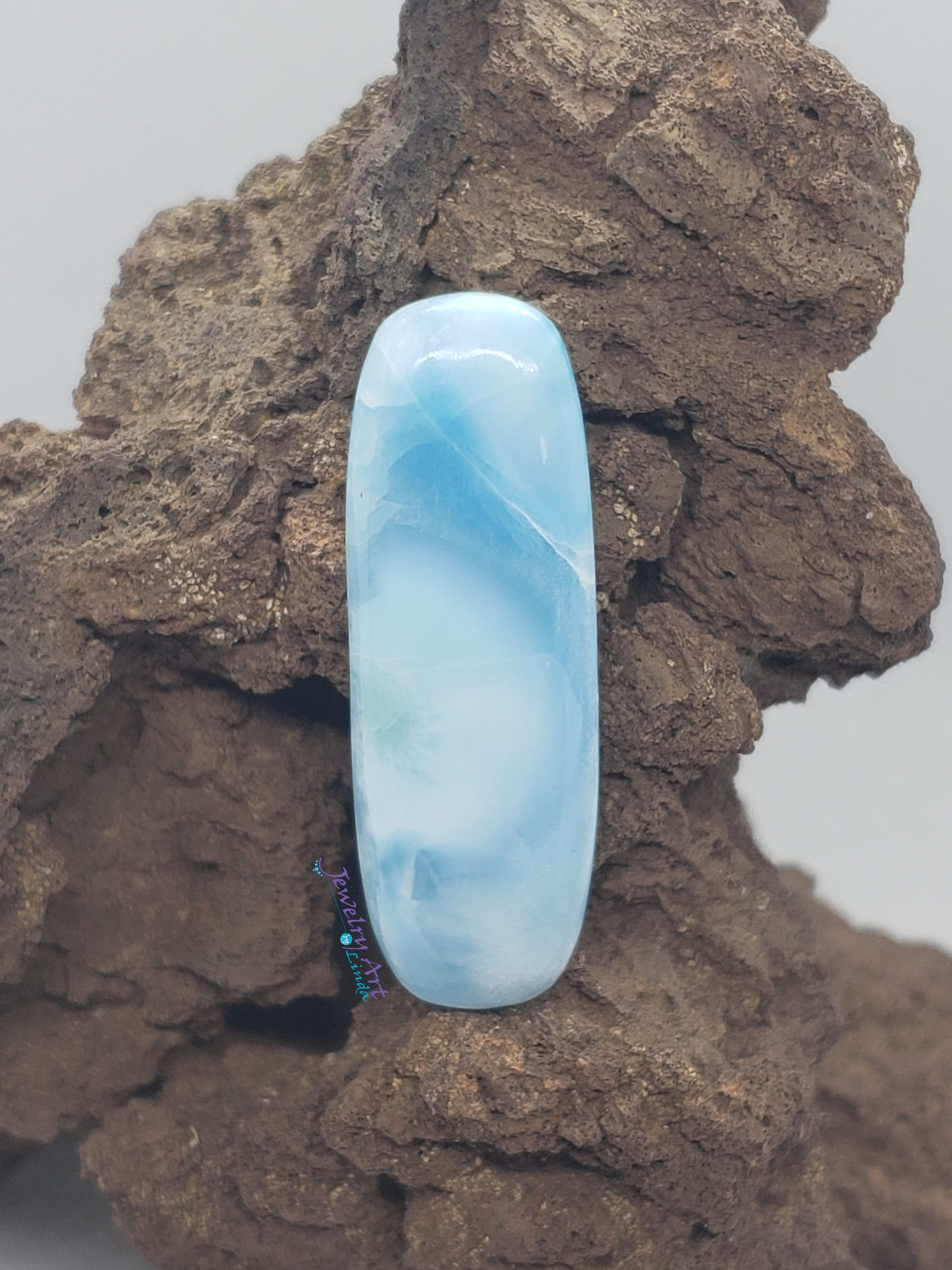 Larimar AAA LR-x-x-00104