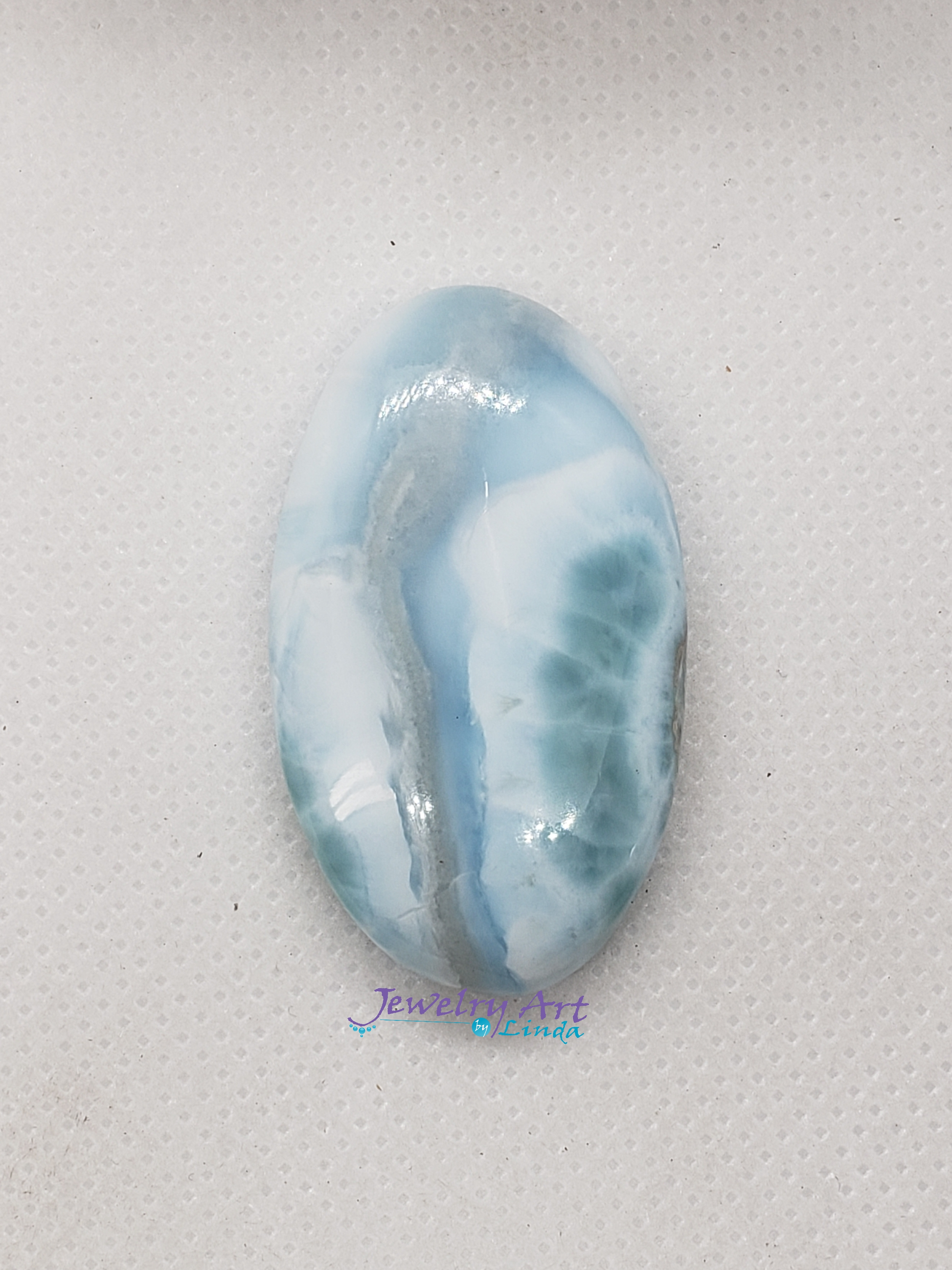 Larimar AAA LR-x-x-00068