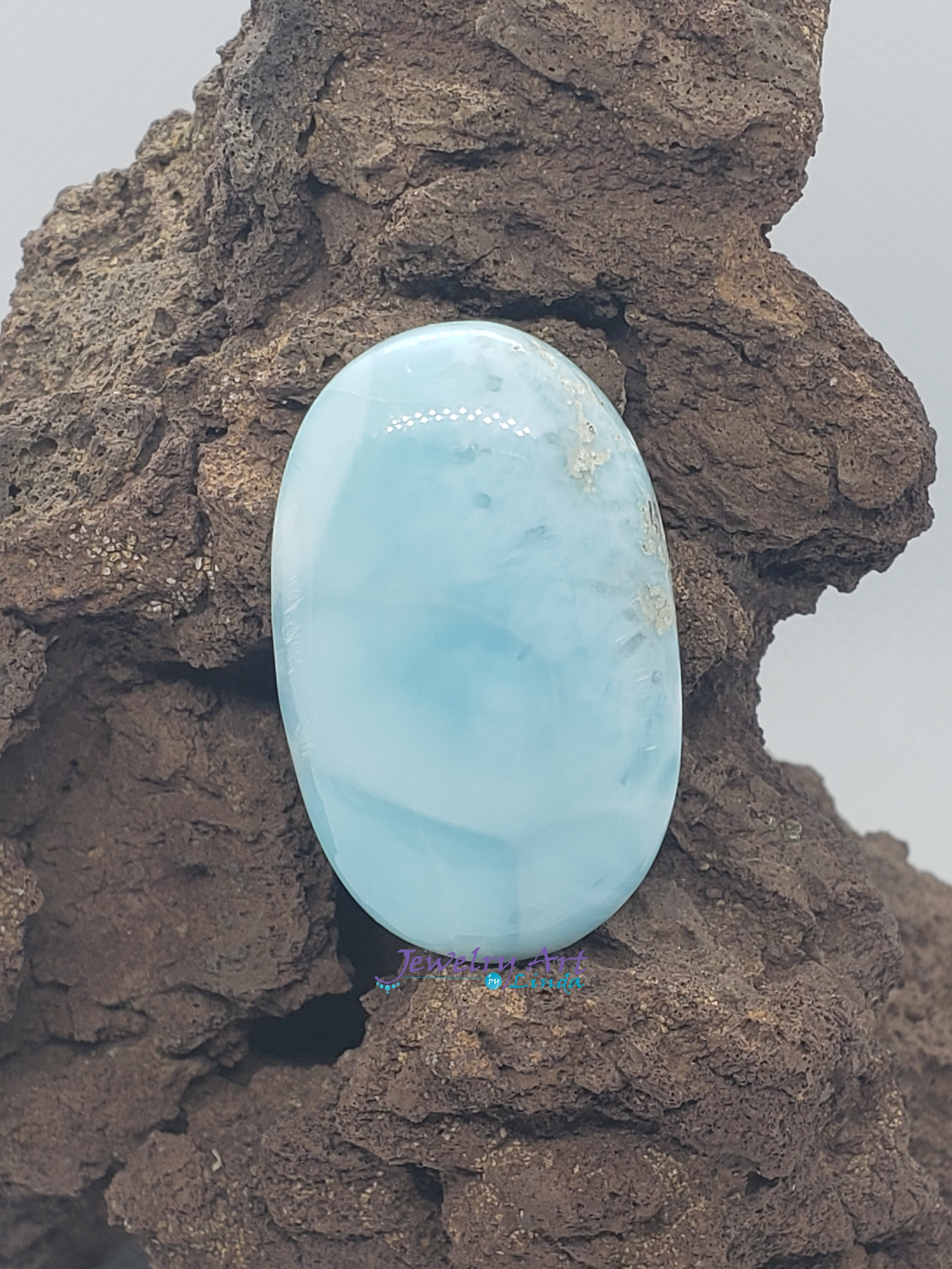 Larimar AAA LR-x-x-00070