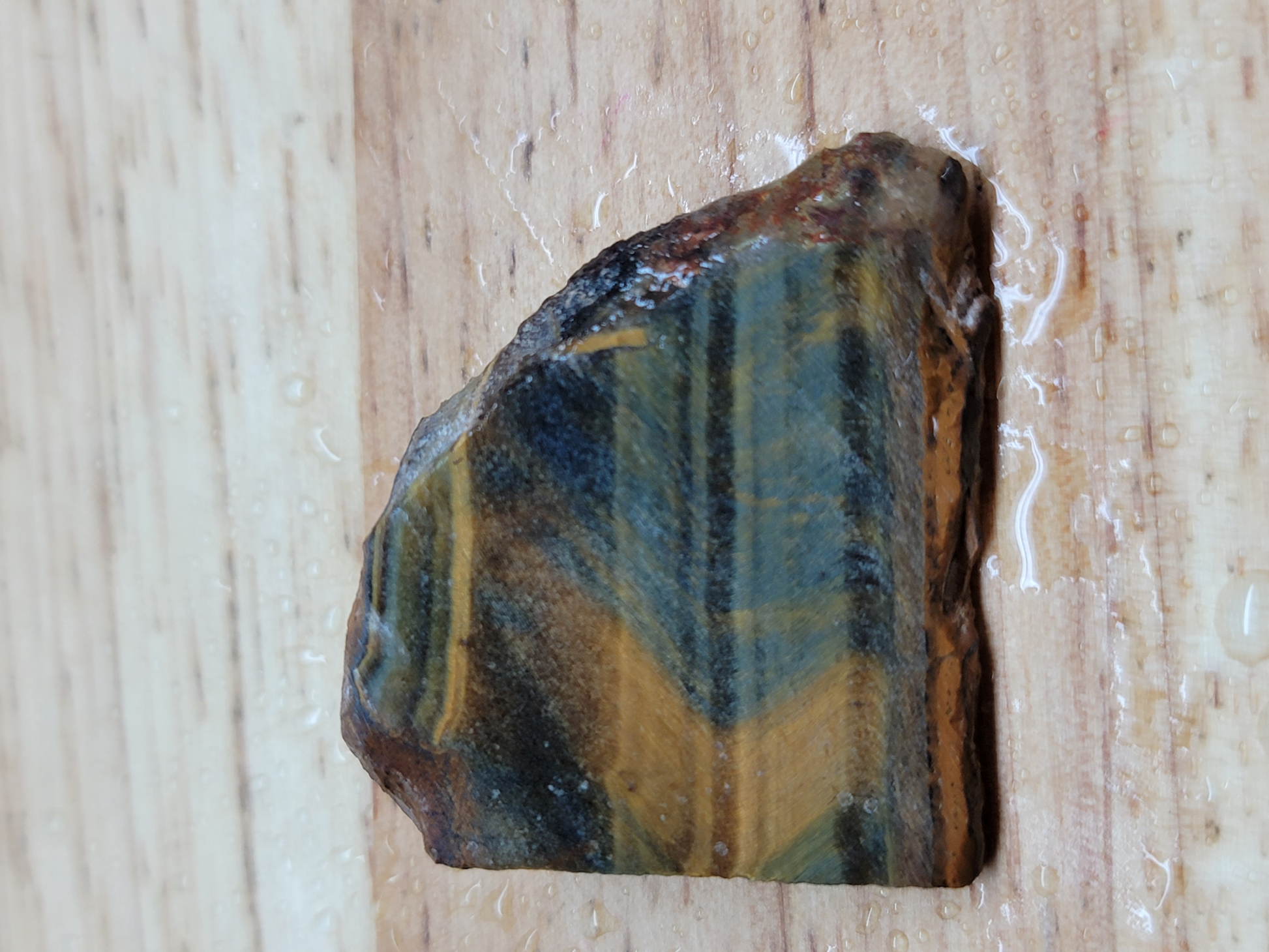 Tigers Eye with Blue OT-00019-01