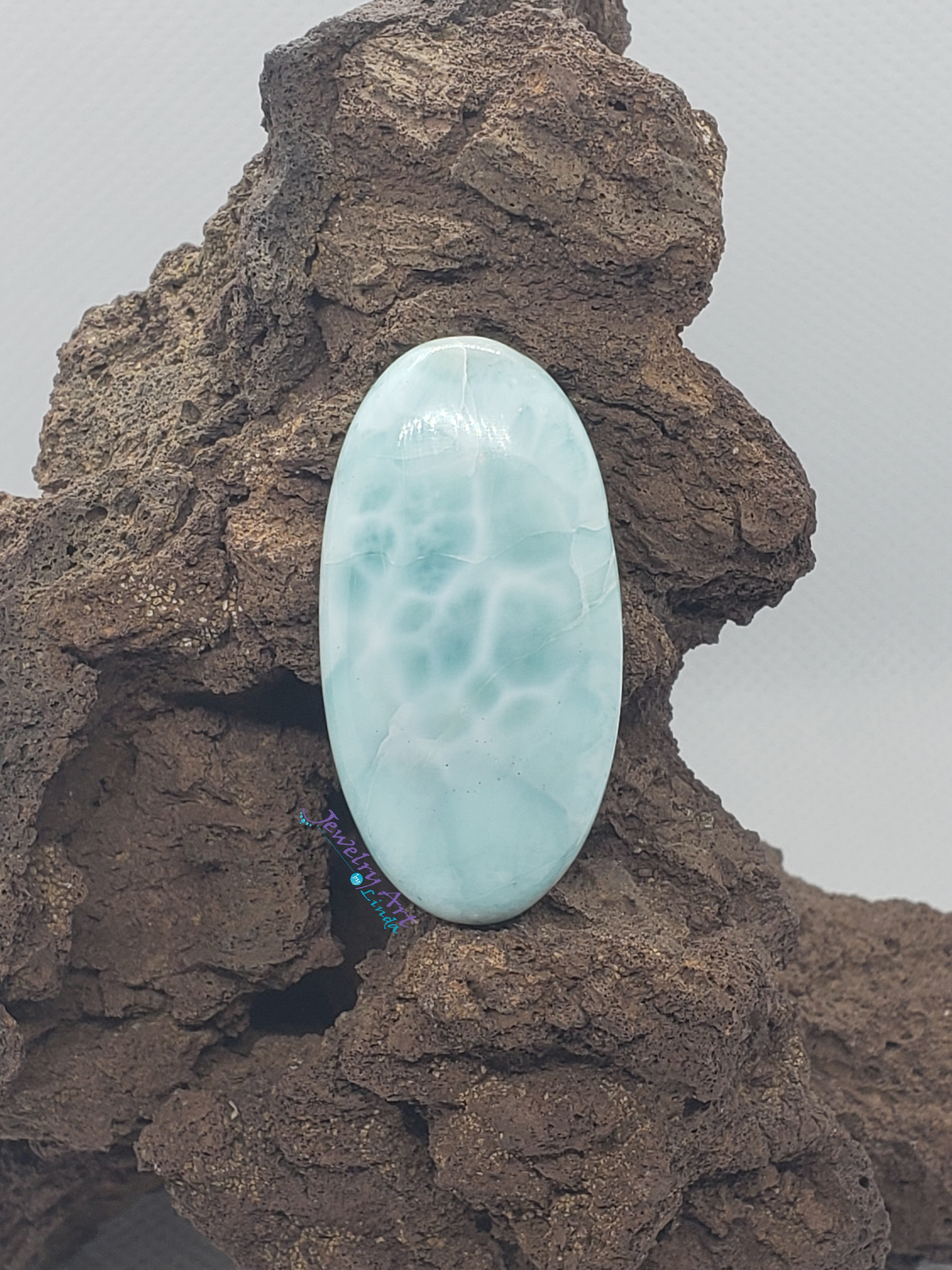 Larimar AAA LR-x-x-00100