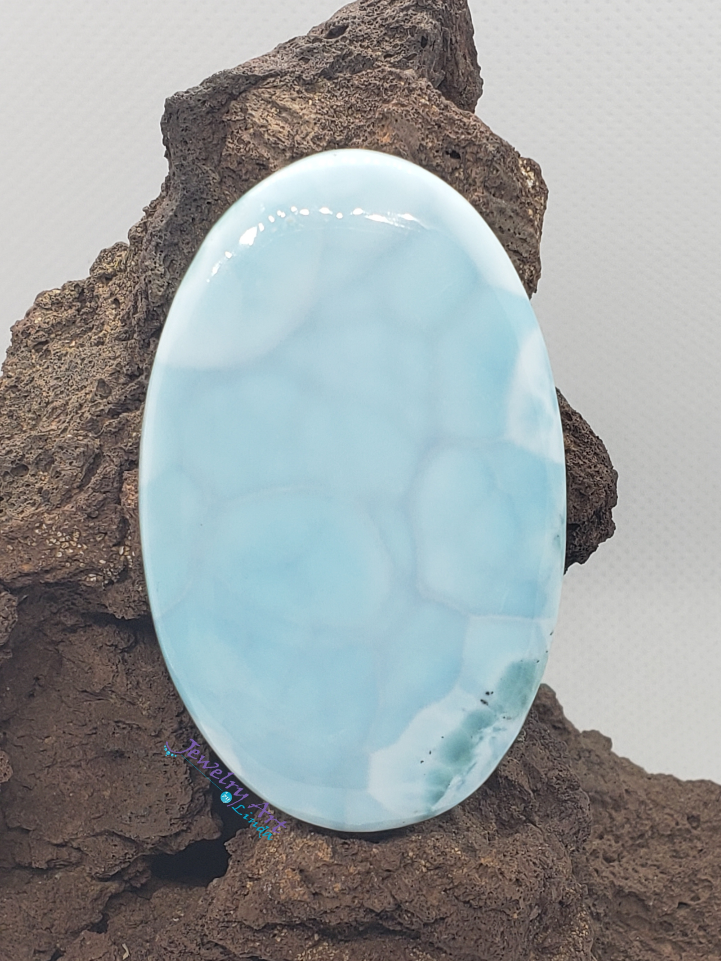 Larimar AAA LR-x-x-00099