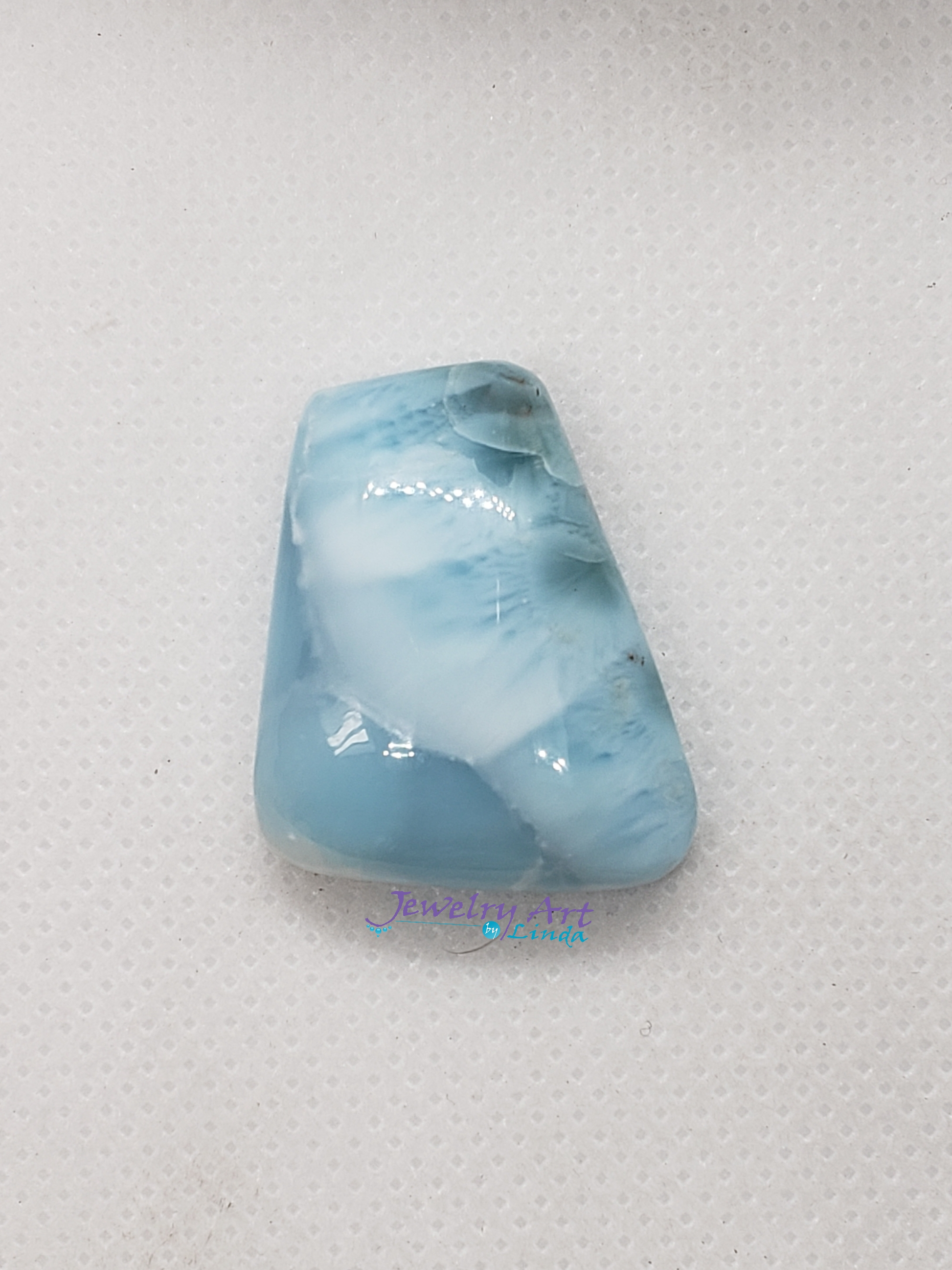 Larimar AAA LR-x-x-00101