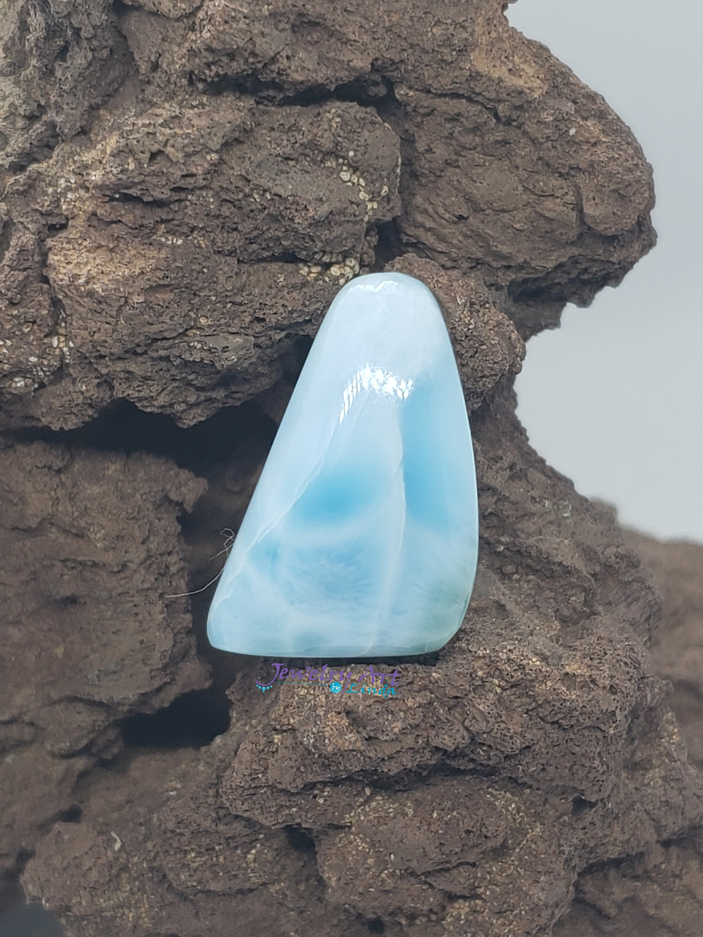 Larimar AAA LR-x-x-00102