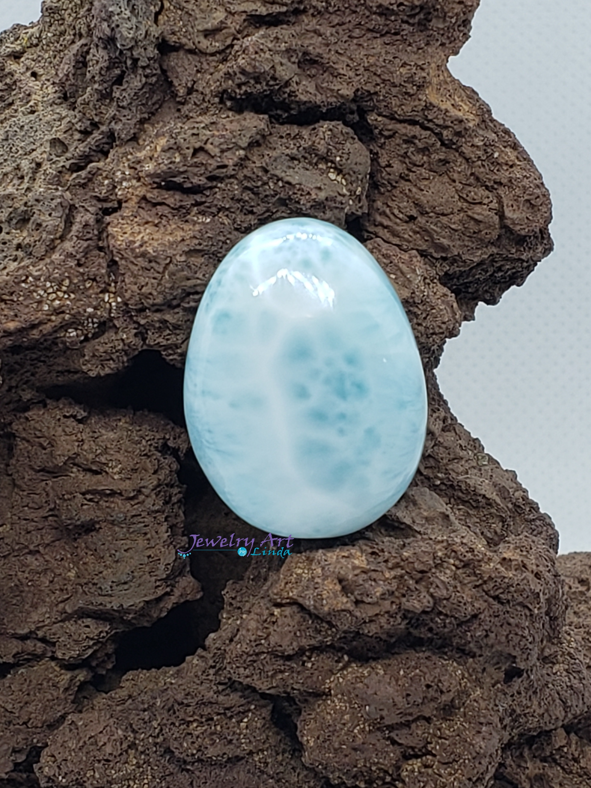 Larimar AAA LR-x-x-00042