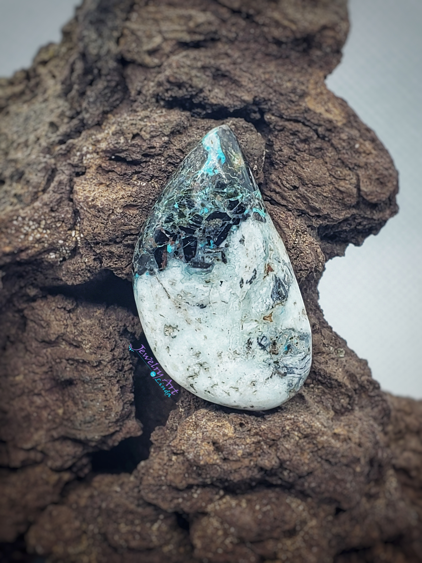 Chrysocolla OT-00001-02-04