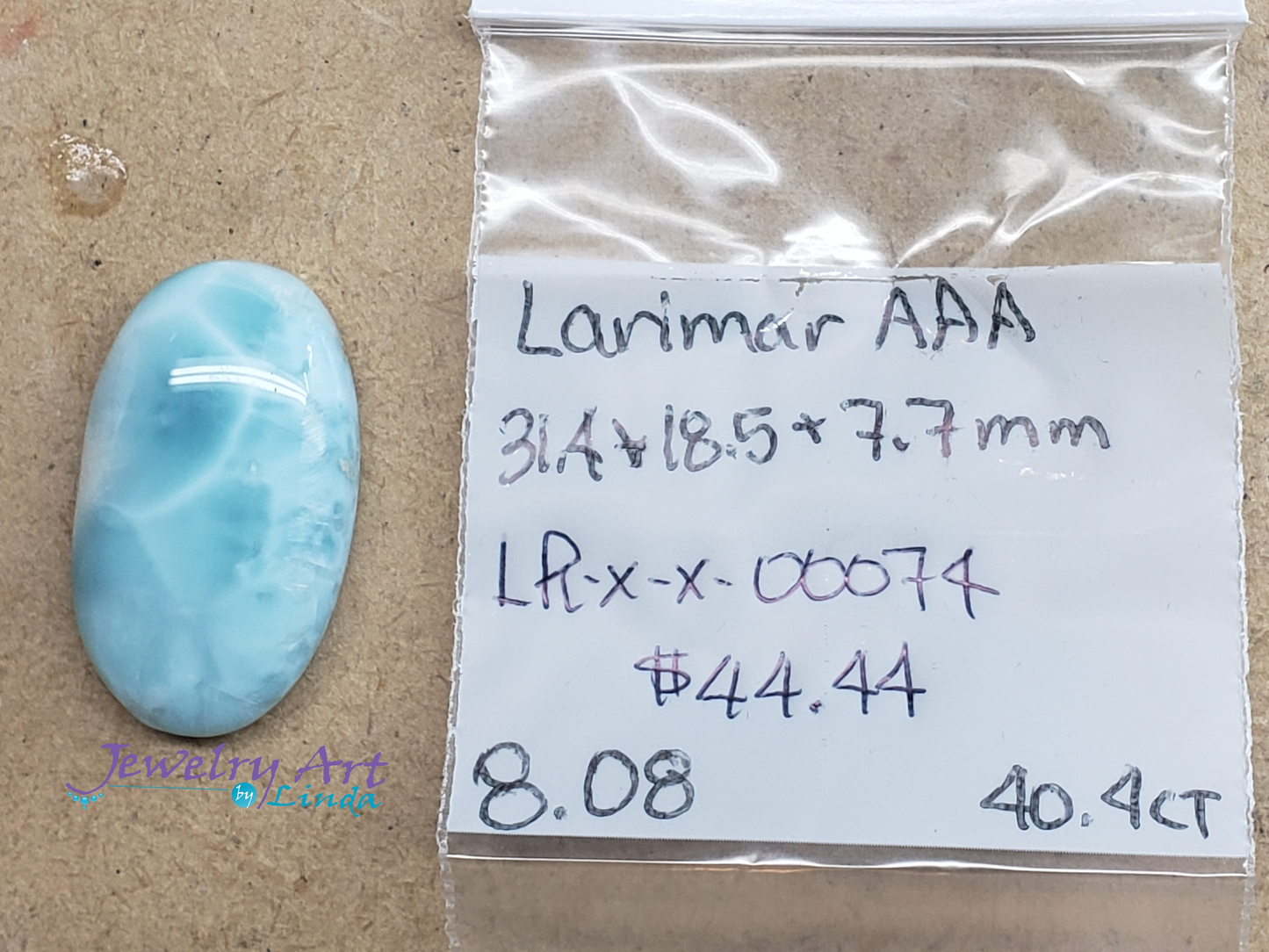 Larimar AAA LR-x-x-00074